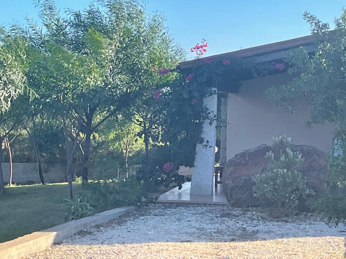 Villa Domo Sara Orosei Exterior foto
